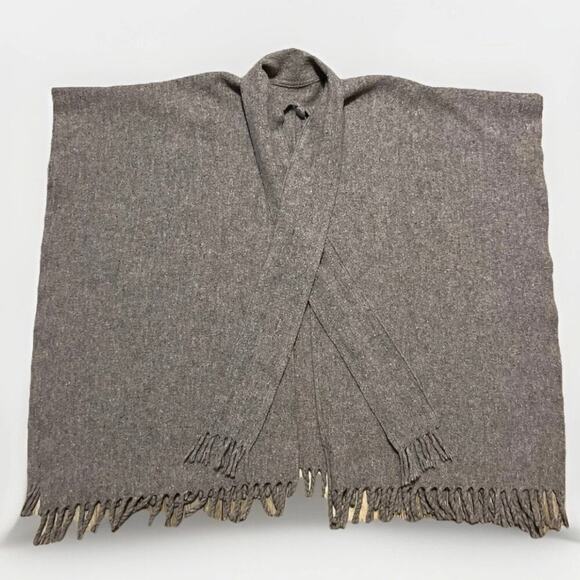 Vtg Beige Wool Blanket Poncho/Cape Fringe Attached Scarf OS Boho 60 70s Handmade - Picture 6 of 7